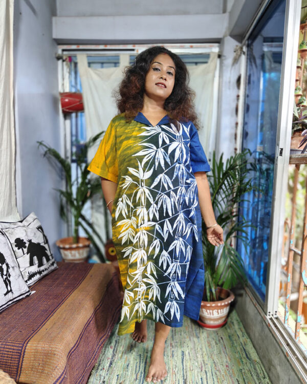 Hand Batik Pure Cotton One-piece Anti-Fit Dress – Karmuk Tales (Yellow/Green/Blue Ombre)