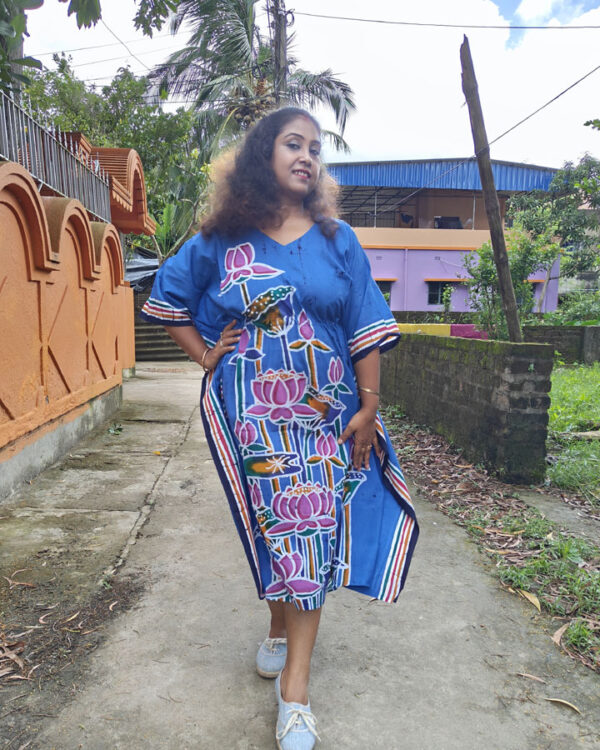 Hand Batik Pure Cotton Kaftan – Lotus (Royal Blue)