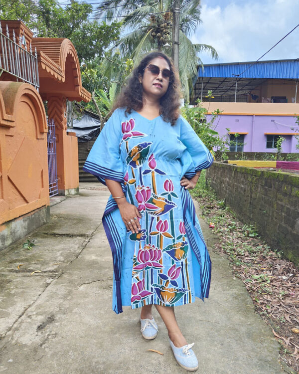 Hand Batik Pure Cotton Kaftan – Lotus (Sky Blue)